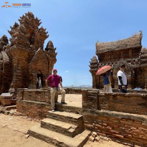 Ho Chi Minh City To Nha Trang Limousine-Saigon Locals Travel