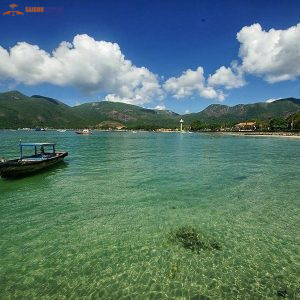 Luxury Car Ho Chi Minh To Vung Tau-Saigon Locals Travel