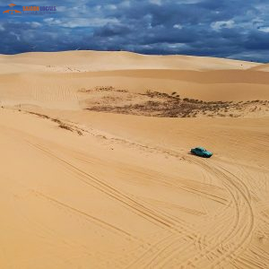 Luxury Car Nha Trang To Mui Ne-Saigon Locals Travel