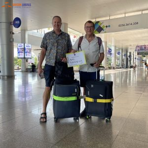 Saigon Airport Limousine Transfer-Saigon Locals Travel
