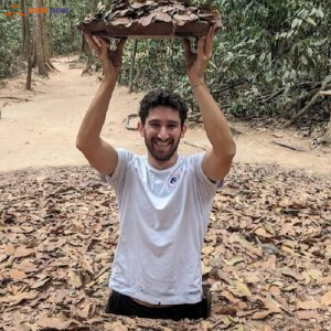 Saigon To Cu Chi Tunnels By Limousine-Saigon Locals Travel