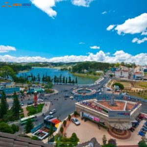 Private Car Dalat To Saigon-Saigon Locals Travel