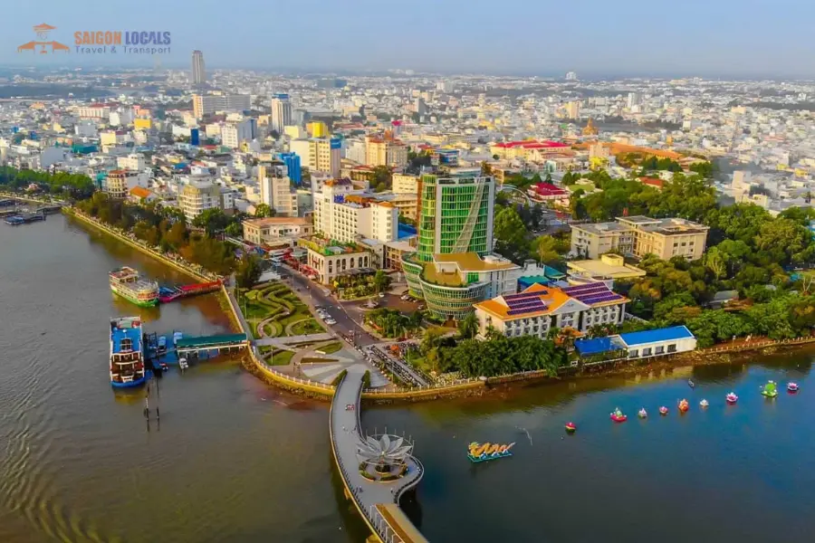 Ninh Kieu Wharf