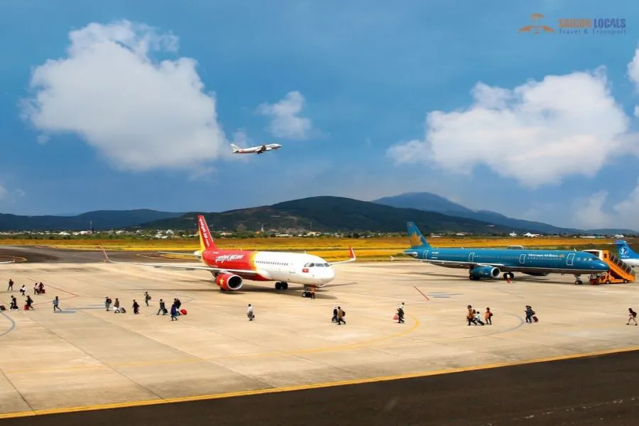 Lien Khuong Airport