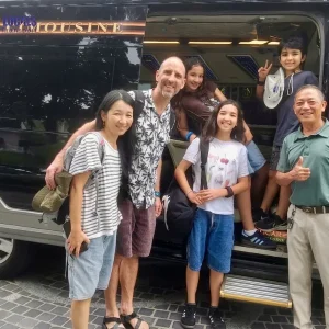 Quy Nhon To Saigon Airport By Limousine - Saigon Locals