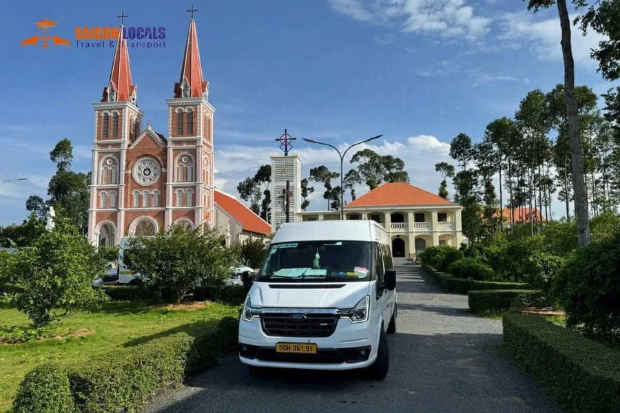 Saigon to Quy Nhon limousine - Saigon Locals