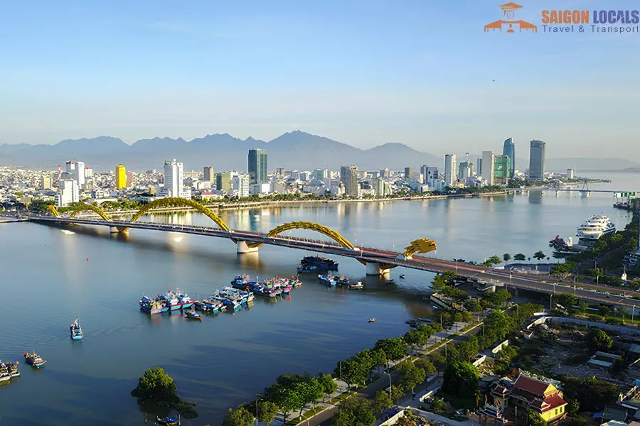 Phu Yen To Da Nang Private Car - Saigon Locals