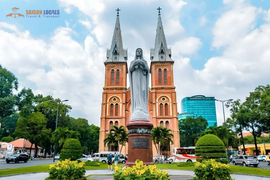 Discover Saigon Notre Dame Cathedral – Saigon Locals